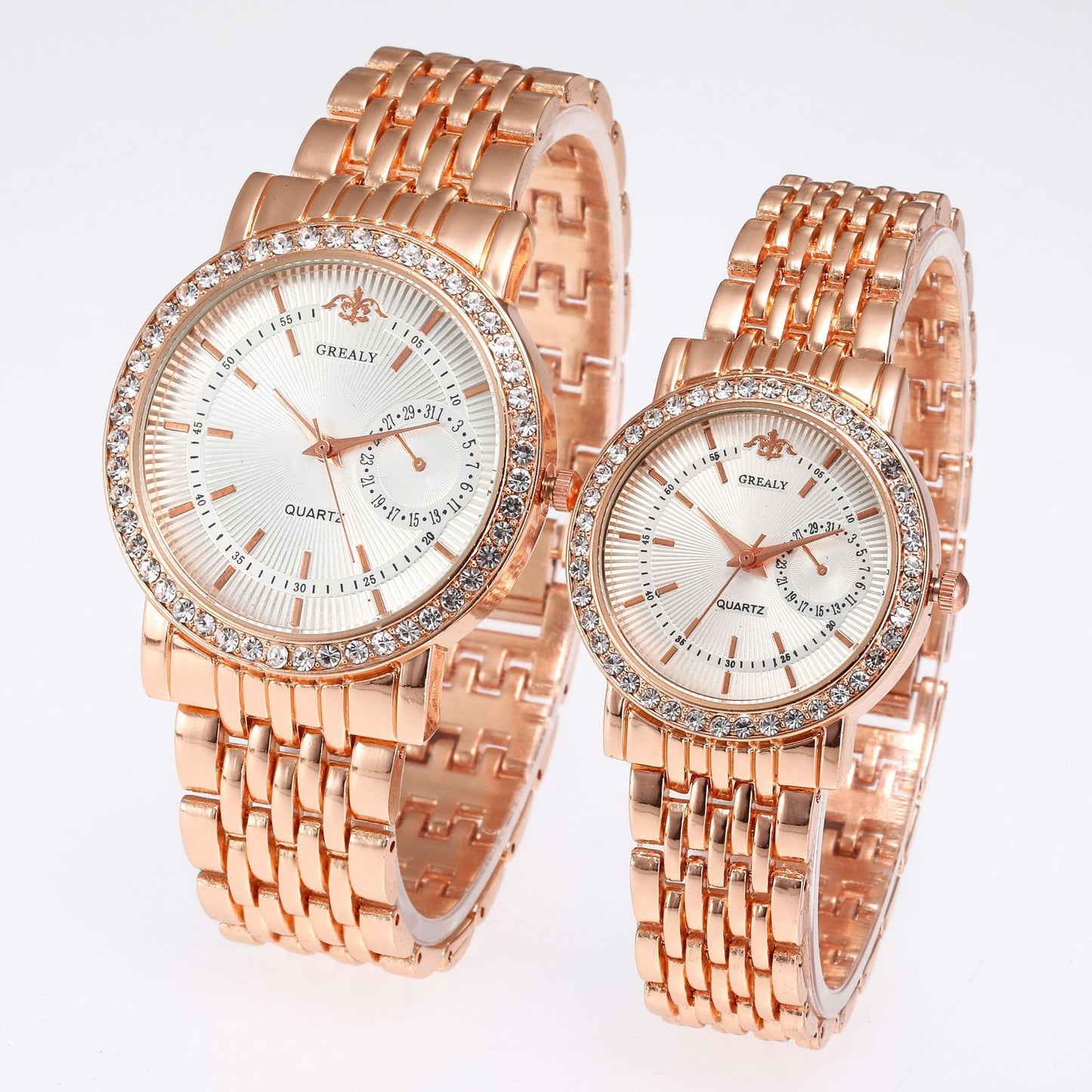 Montre classique et élégante pour couples – style business avec détails en diamant